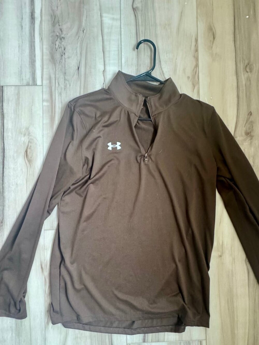 Under armour  Long sleeve Shirt Mens S   Sleeve